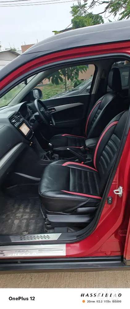 2016 Maruti Suzuki Brezza Zdi+ Dual Tone
