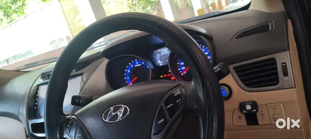 Hyundai Elantra Sx Petrol 2012