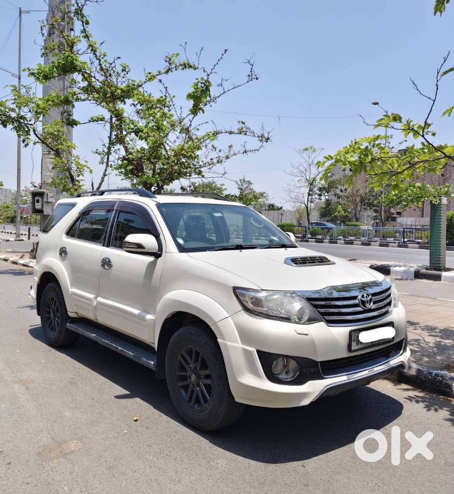 Toyota Fortuner 3.0 4x4 Automatic, 2013, Diesel