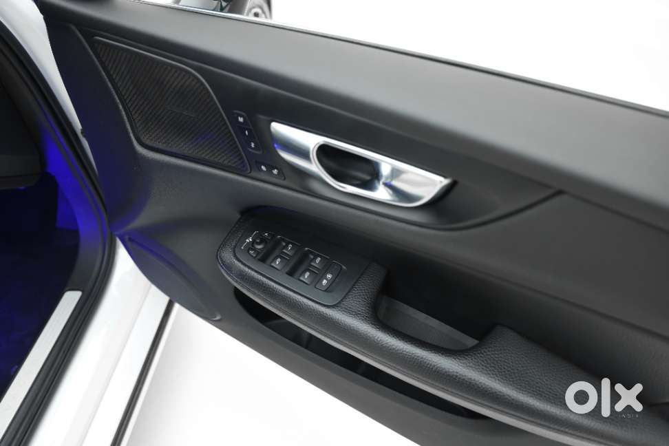 Volvo S60 T4 Inscription, 2021, Petrol