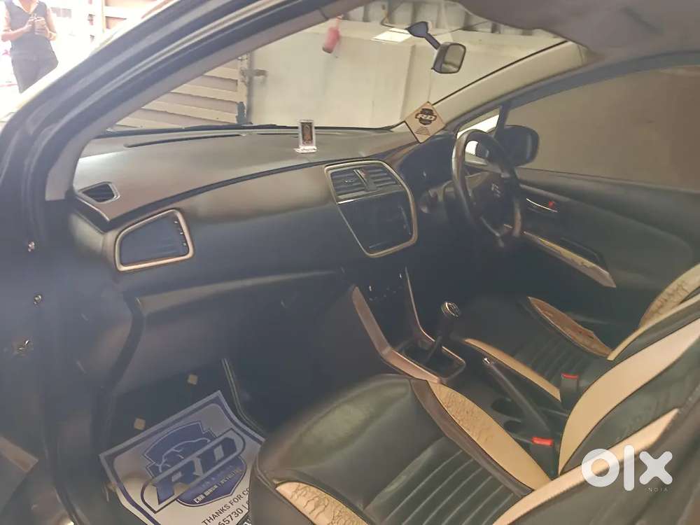 2016 Model
Singal Owner 
Top Model