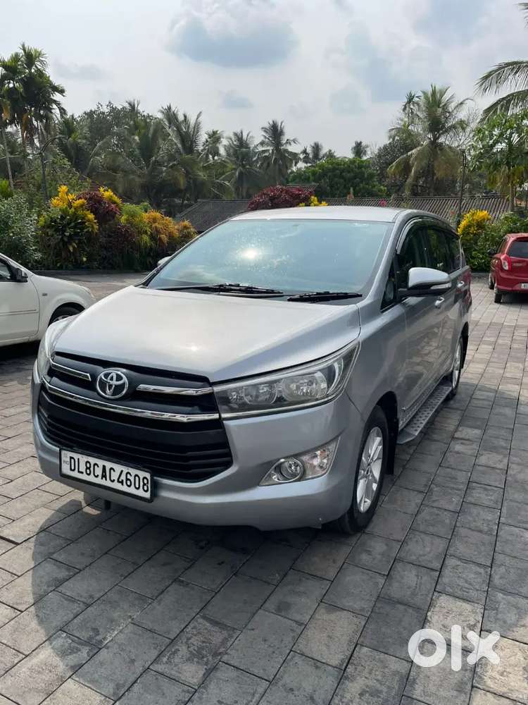 Toyota Innova Crysta 2016 Diesel 103000 Km Driven