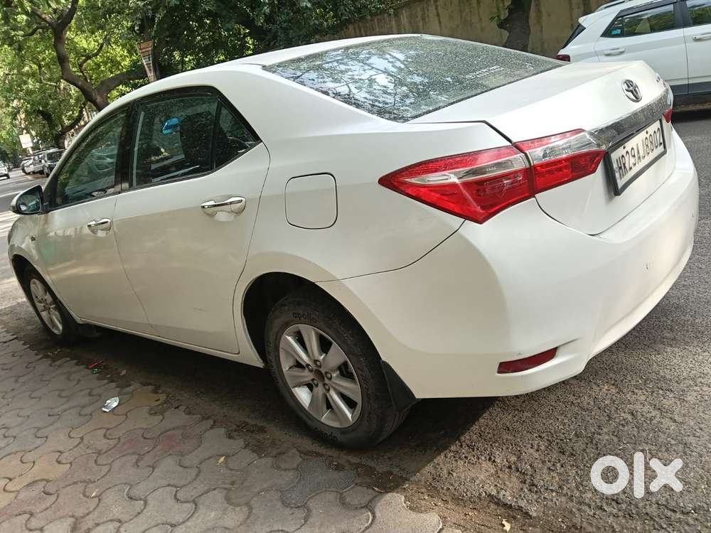 Toyota Corolla Altis 1.8 G Cng, 2015, Cng & Hybrids