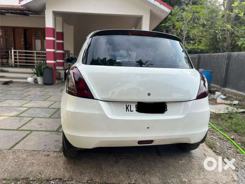 Maruti Suzuki Swift 2013 Diesel 103000 Km Driven