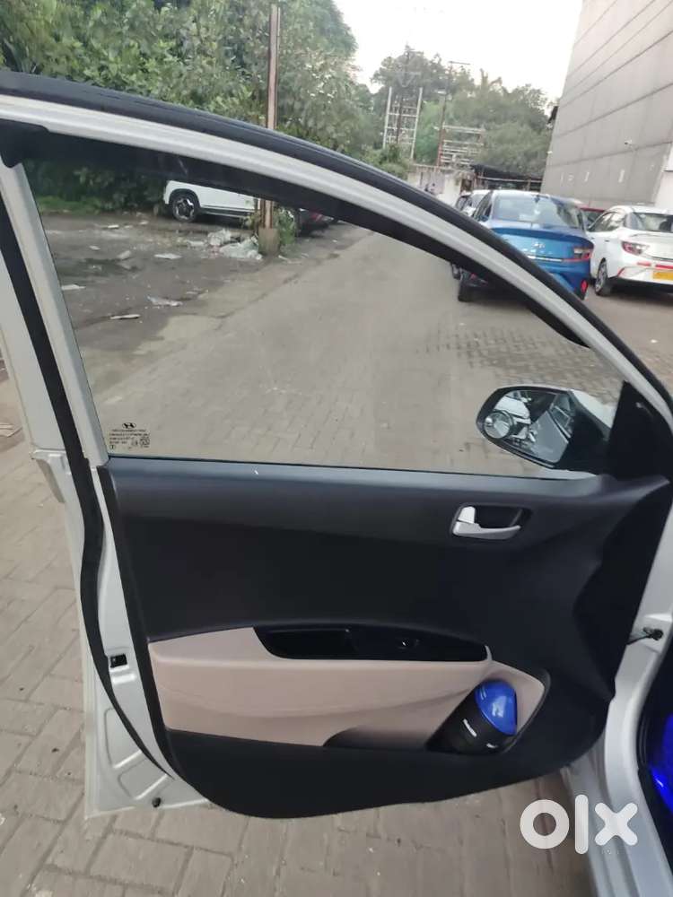 Hyundai Grand I10 Sportz 2015