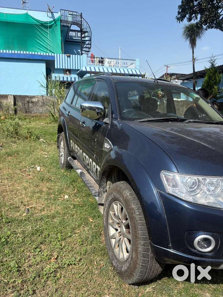 Mitsubishi Pajero Sport 2014 Diesel Well Maintained