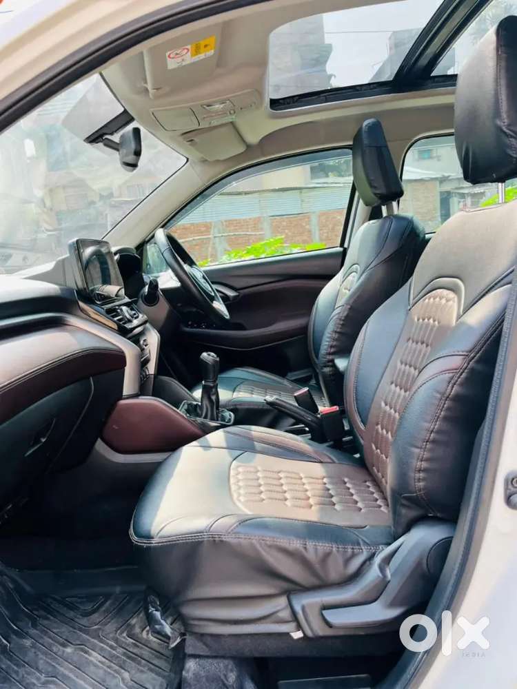 Maruti Suzuki Grand Vitara 2023 Petrol 45000 Km Driven