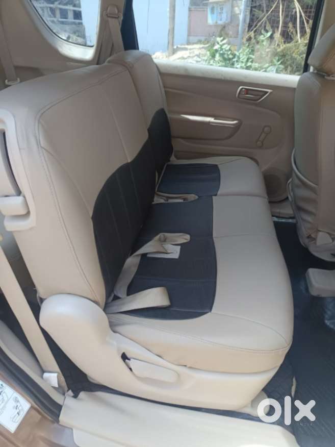 Maruti Suzuki Ertiga Lxi Shvs, 2012, Petrol