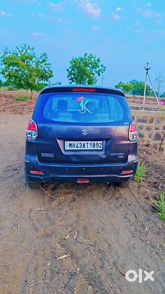 Maruti Suzuki Ertiga 2015 Diesel 135000 Km Driven
