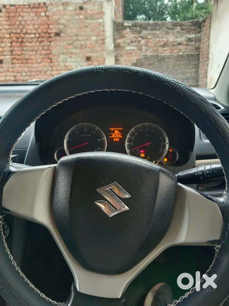 Maruti Suzuki Swift 2012 
Diesel 
93000 Km Driven
