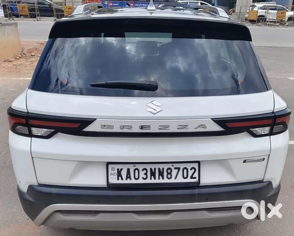 Maruti Suzuki Vitara Brezza 1.5 Zxi Plus At Dual Tone, 2022, Petrol
