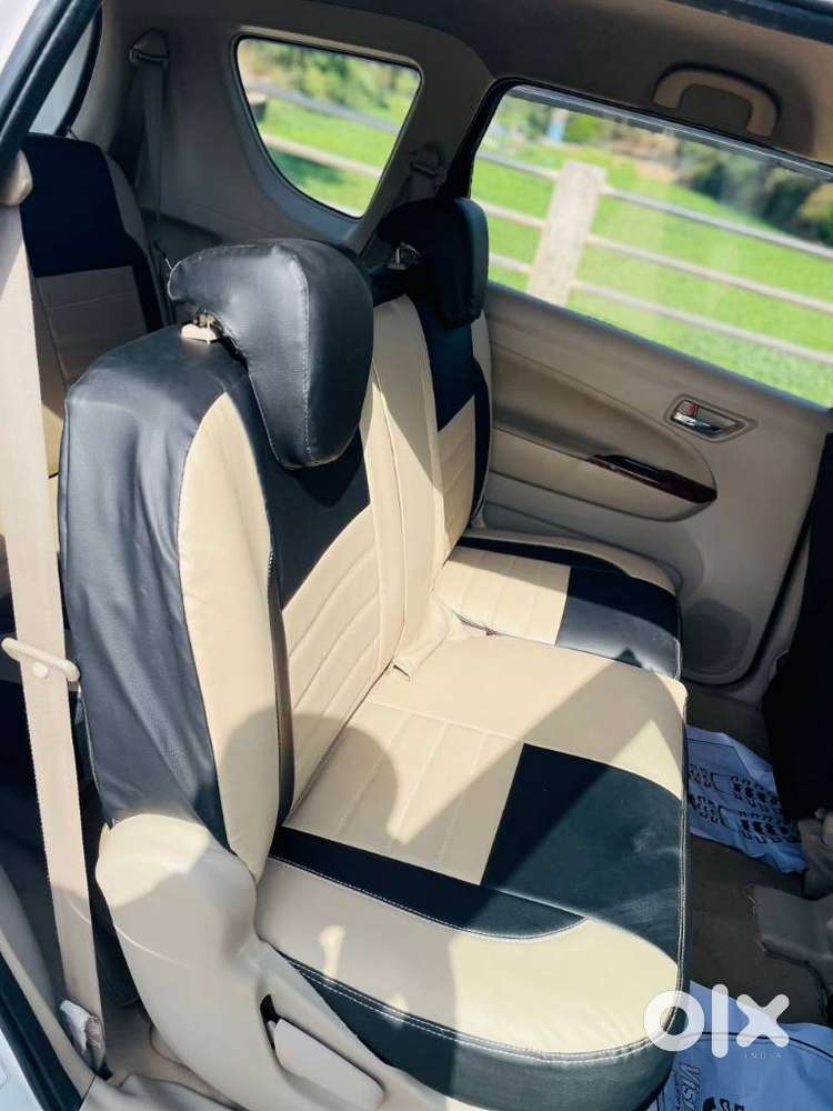 Maruti Suzuki Ertiga Vxi (o) Cng, 2017, Cng & Hybrids