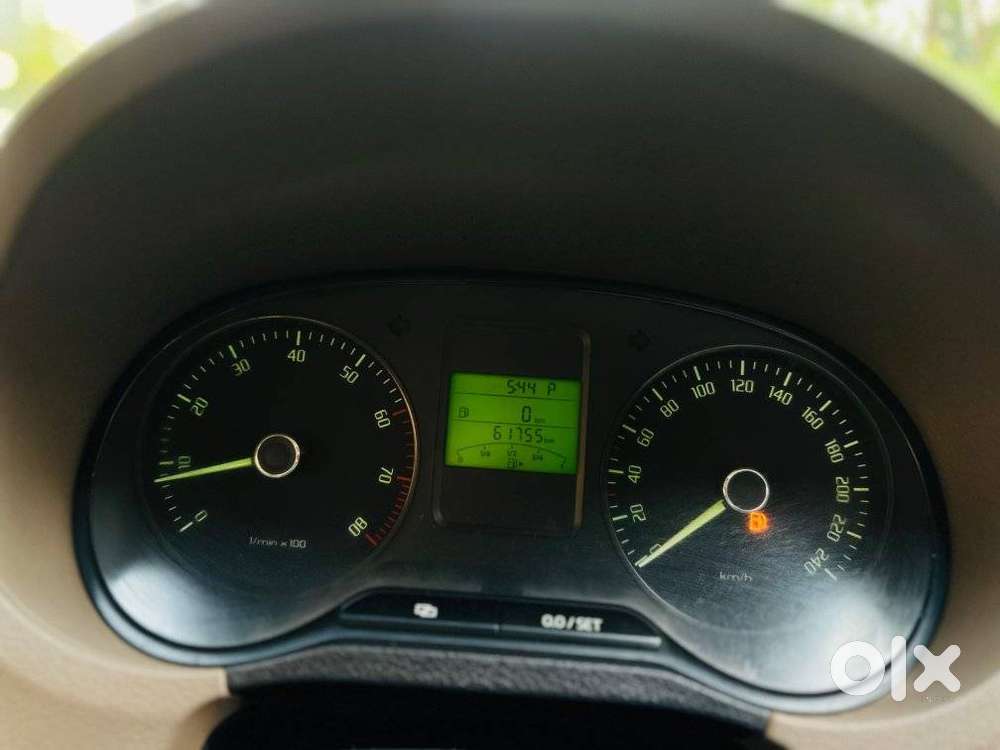 Skoda Rapid 2013-2016 1.5 Tdi At Elegance Black Package, 2013, Petro..