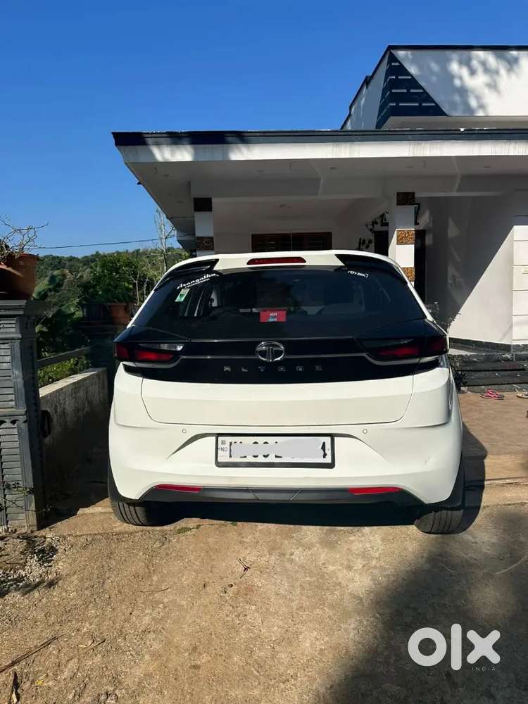 Tata Altroz 2023 Petrol Well Maintained