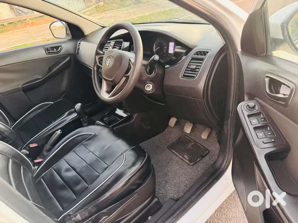 Tata Bolt Revotron Xm, 2015, Petrol