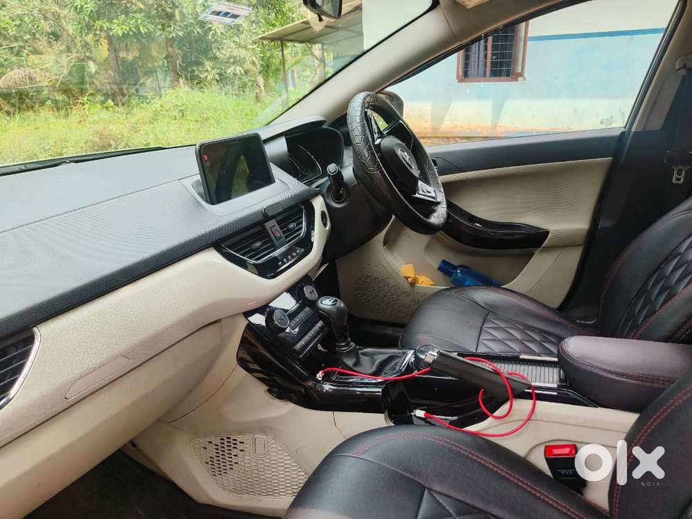 Tata Nexon 1.2 Revotron Xz Plus, 2021, Petrol
