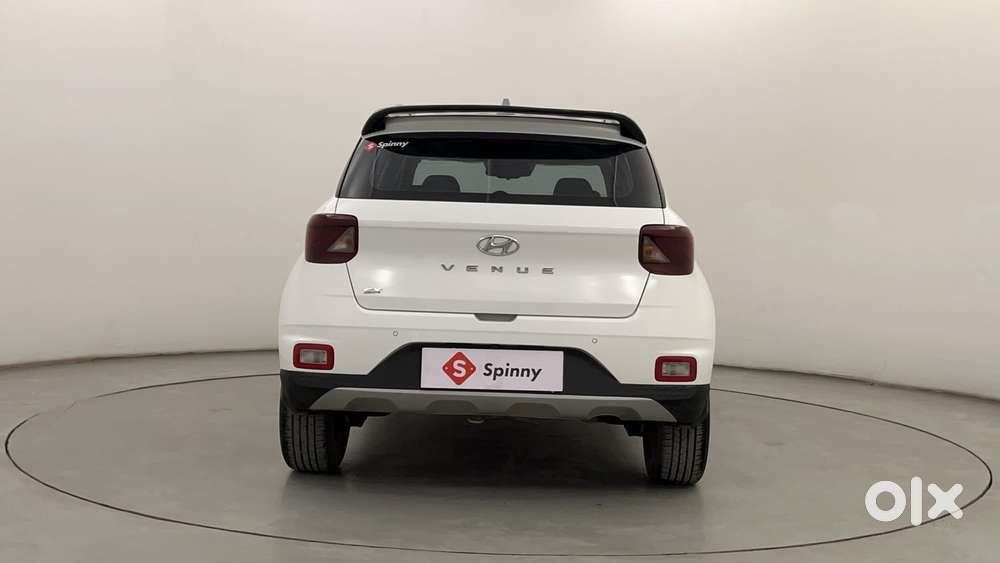 Hyundai Venue Sx Plus Turbo Dct, 2022, Petrol