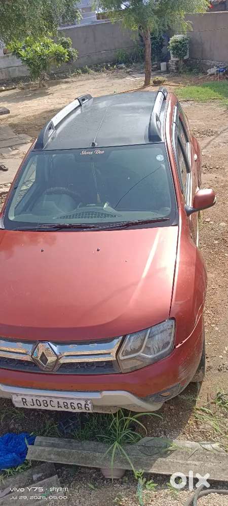2nd Owner 2017 Renault Duster Rxz (o)