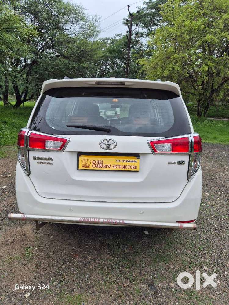 Toyota Innova Crysta 2.4 V, 2018, Diesel
