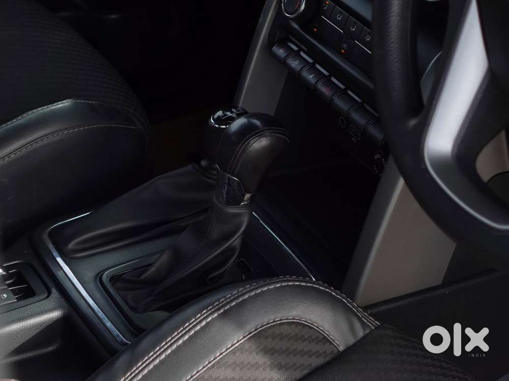 Mahindra Thar 2.0 Lx Hard Top Petrol At 4 Rwd, 2022, Petrol
