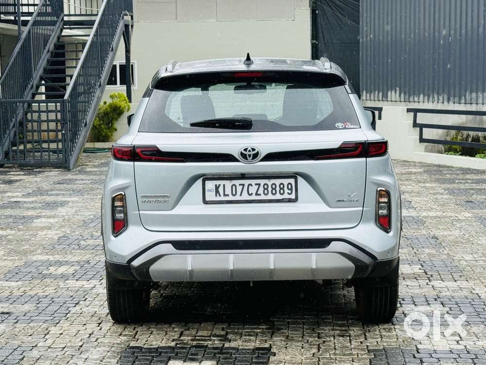 Toyota Urban Cruiser Hyryder 1.5 V Hybrid, 2022, Petrol