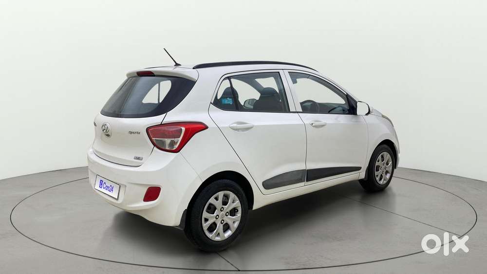 Hyundai Grand I10 Sportz 1.2 Kappa Vtvt, 2015, Petrol