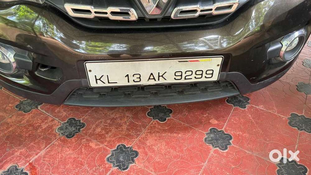 Renault Petrol Car 2017