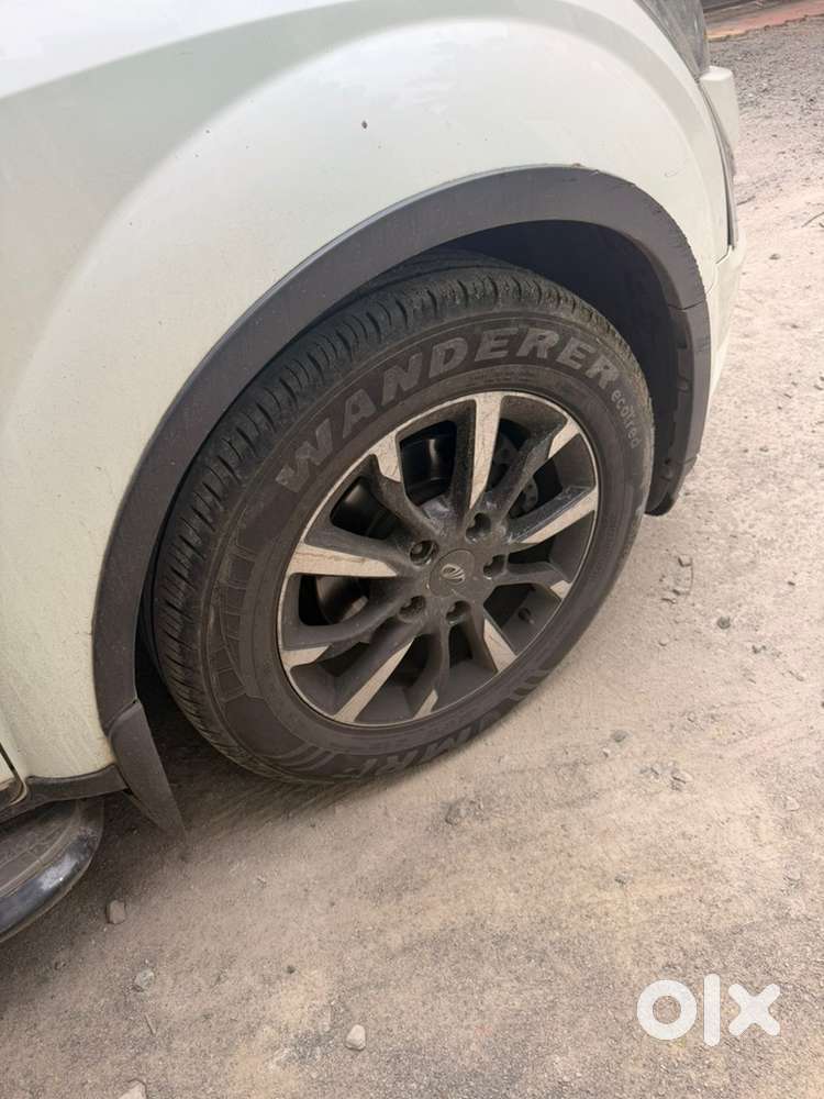 Mahindra Xuv500 2019
