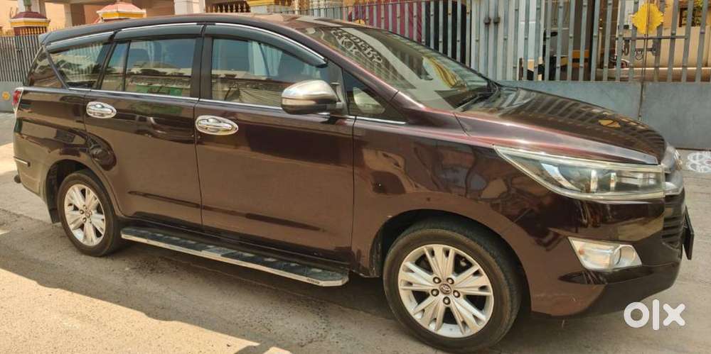 Toyota Innova Crysta 2.8 Z, 2016, Diesel