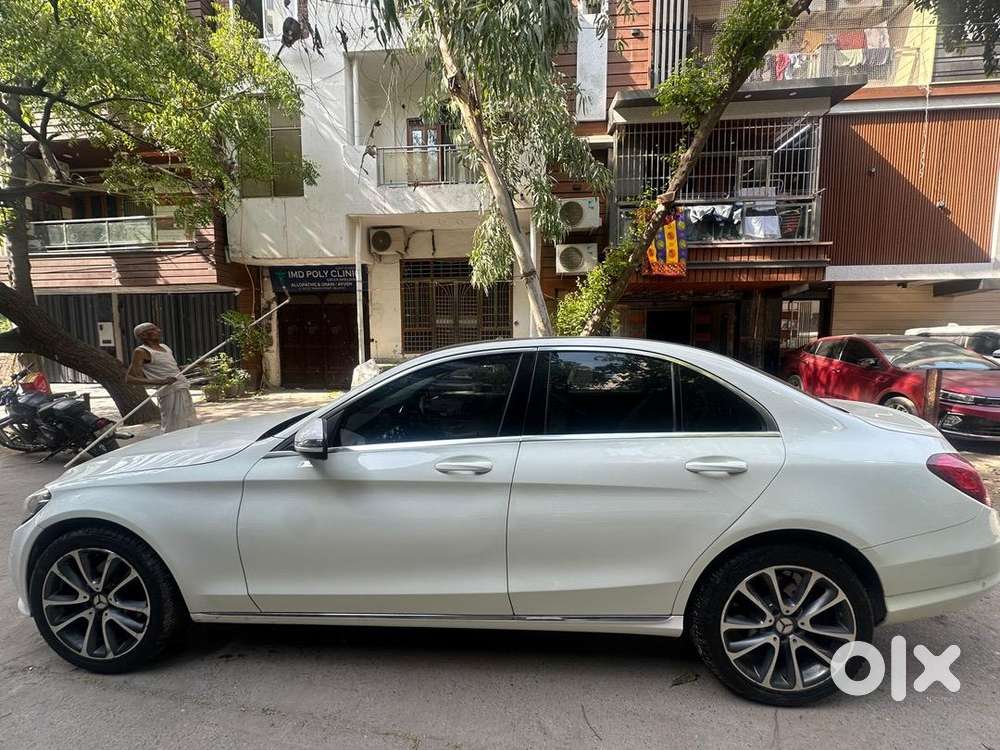 Mercedes-benz C-class 2020 Diesel 64000 Km Driven