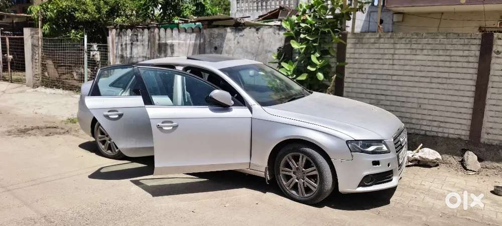 Audi A4 2010 Petrol 120000 Km Driven