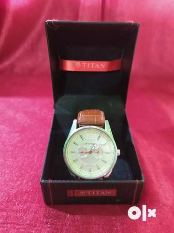 Titan discount watch rs