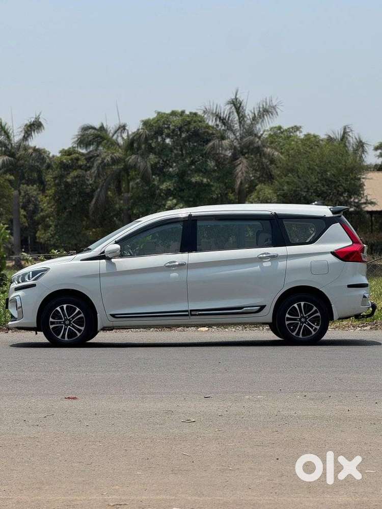 Maruti Suzuki Ertiga 1.5 Zxi Plus Shvs, 2024, Cng & Hybrids