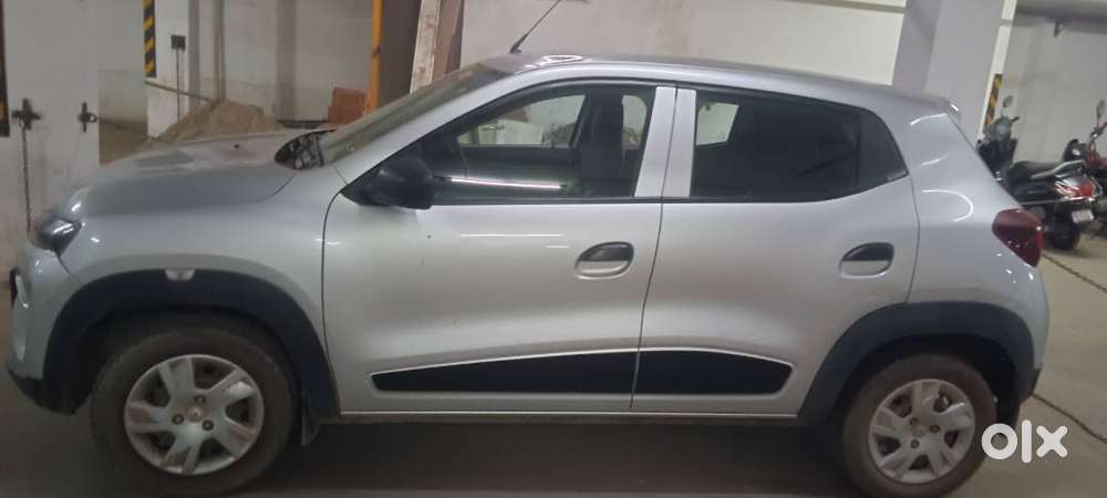 ગાડી કી એવરેજ અચ્છી હૈ કિડ ગાડી હૈ 2021 કા મોડલ હે 16000 ઘૂમી હૈ