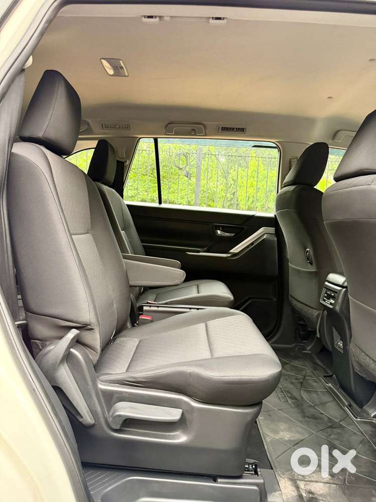 Toyota Innova Hycross 2.0 Gx 7 Str, 2023, Petrol
