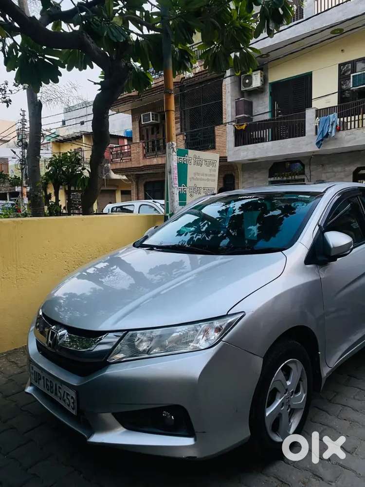Honda City At 2015
