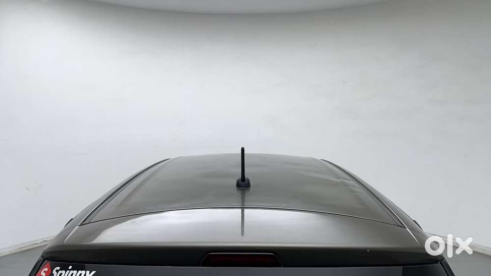 Maruti Suzuki Swift Amt Vvt Vxi, 2022, Petrol