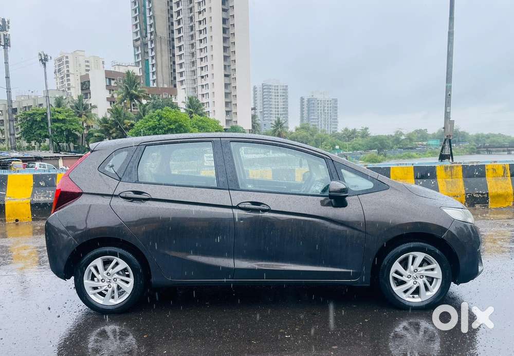 Honda Jazz 2016 Petrol Well Maintained