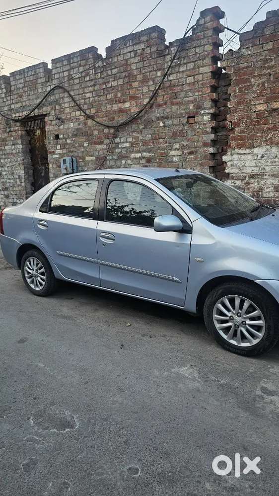 Toyota Etios 2011 Petrol 34350 Km Driven