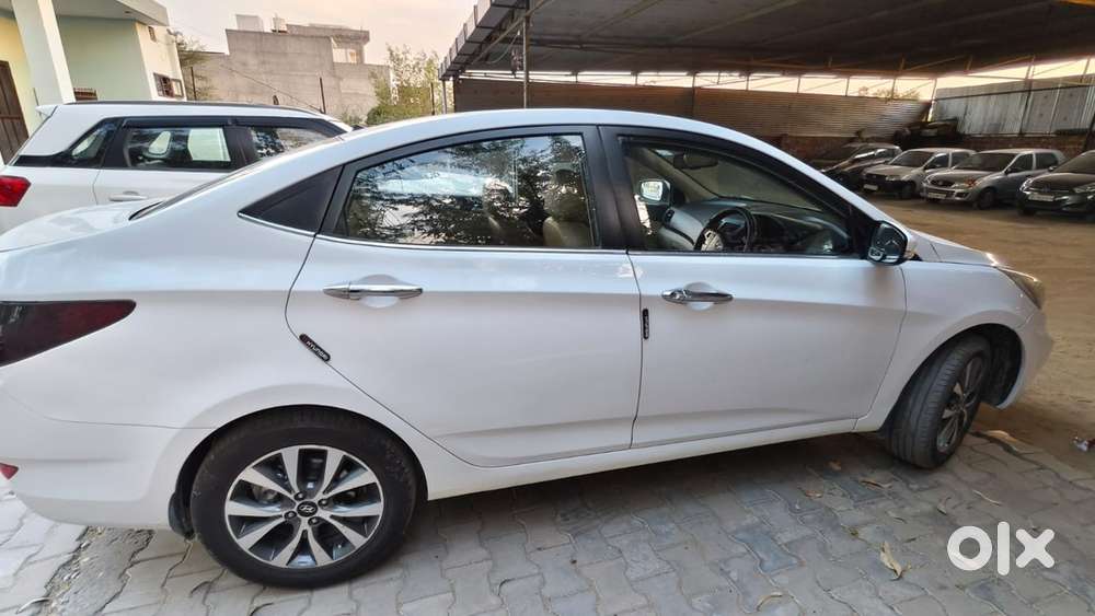Hyundai Fluidic Verna 2014