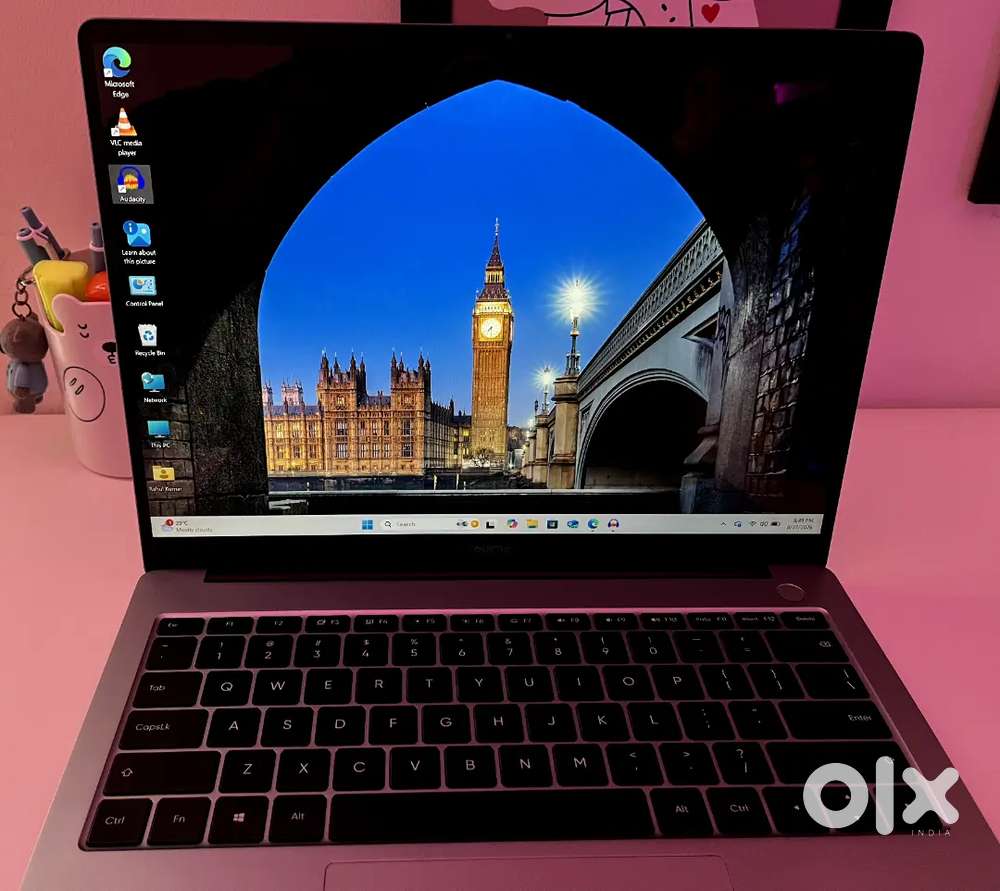 Realme Laptop for Sale, 3.5 years old at 20000 with perfect Condition