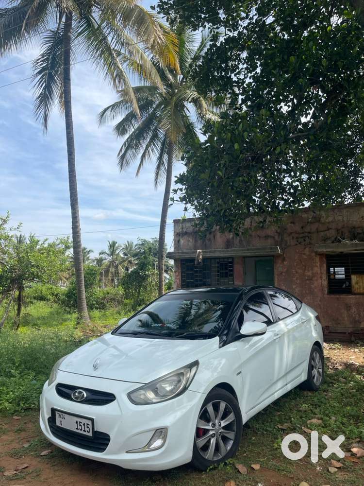 Hyundai Fluidic Verna 2013