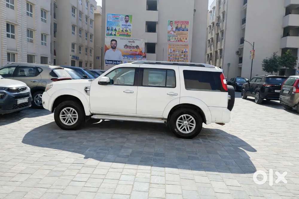 Ford Endeavour 2.5 2013