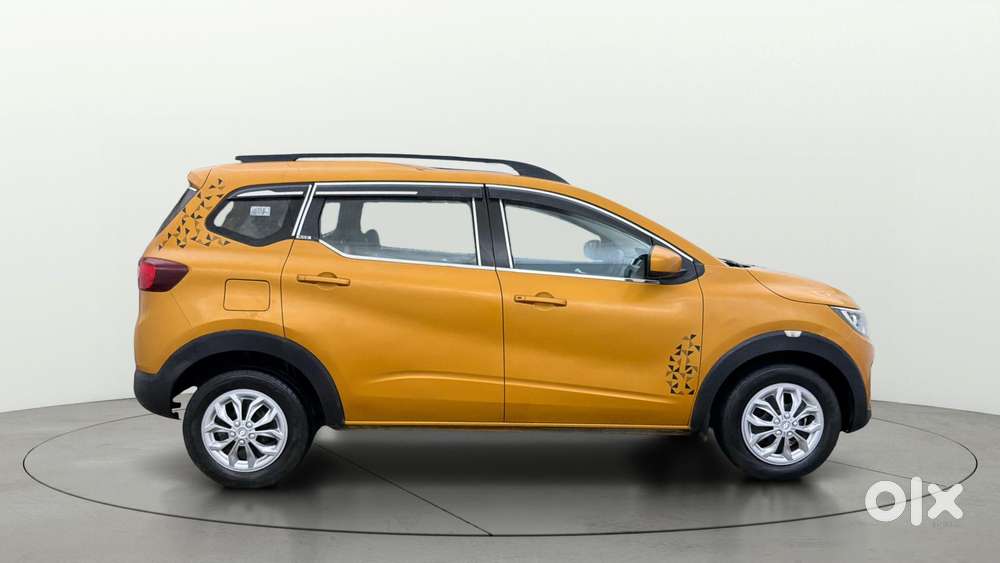 Renault Triber Rxz, 2020, Petrol