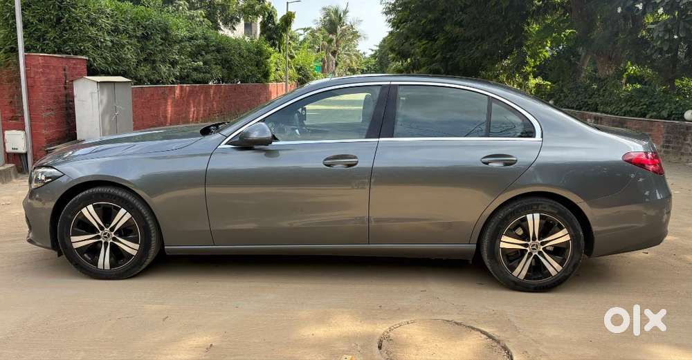 Mercedes-benz 2023 Diesel  Hybrids