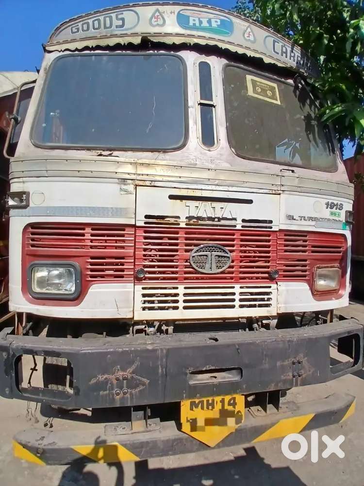 Tata lpt 1918 / 32ft Container Body / Model 2020