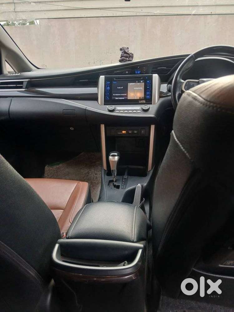 Toyota Innova Crysta 2.8z Automatic, 2018, Diesel