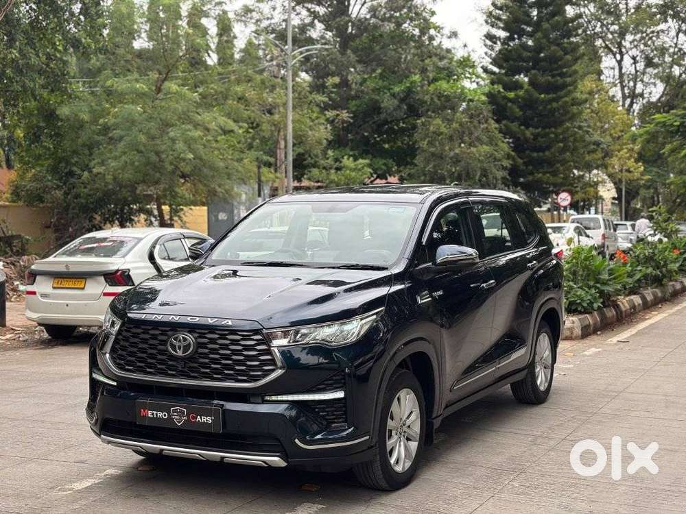 Toyota Innova Hycross 2.0 Vx Hybrid 7 Str, 2025, Petrol