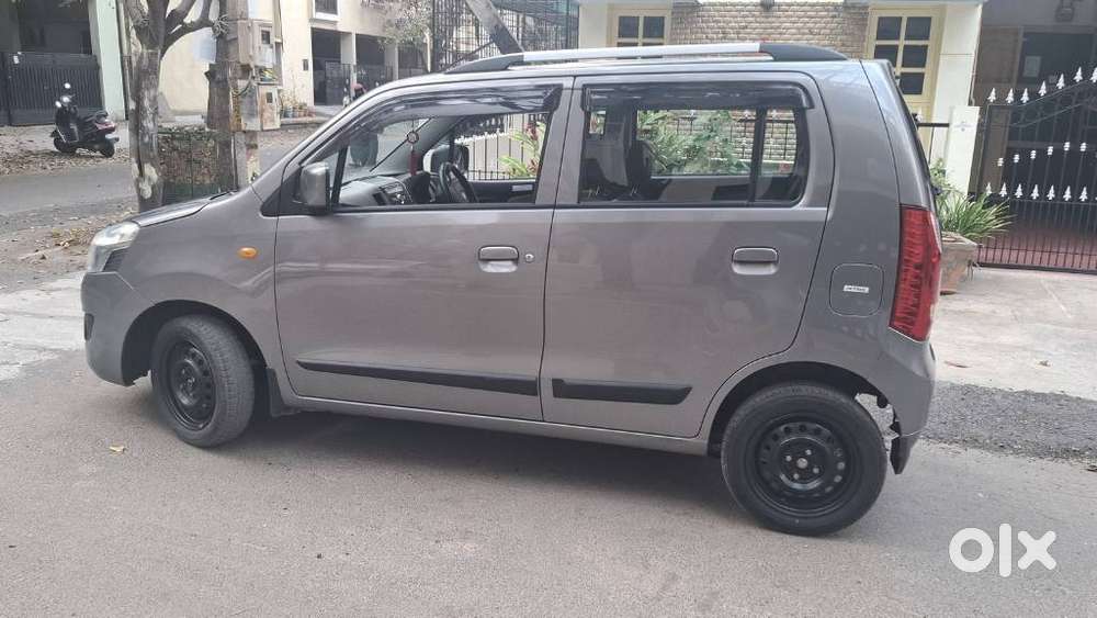 Maruti Suzuki Wagon R Amt Vxi, 2016, Petrol