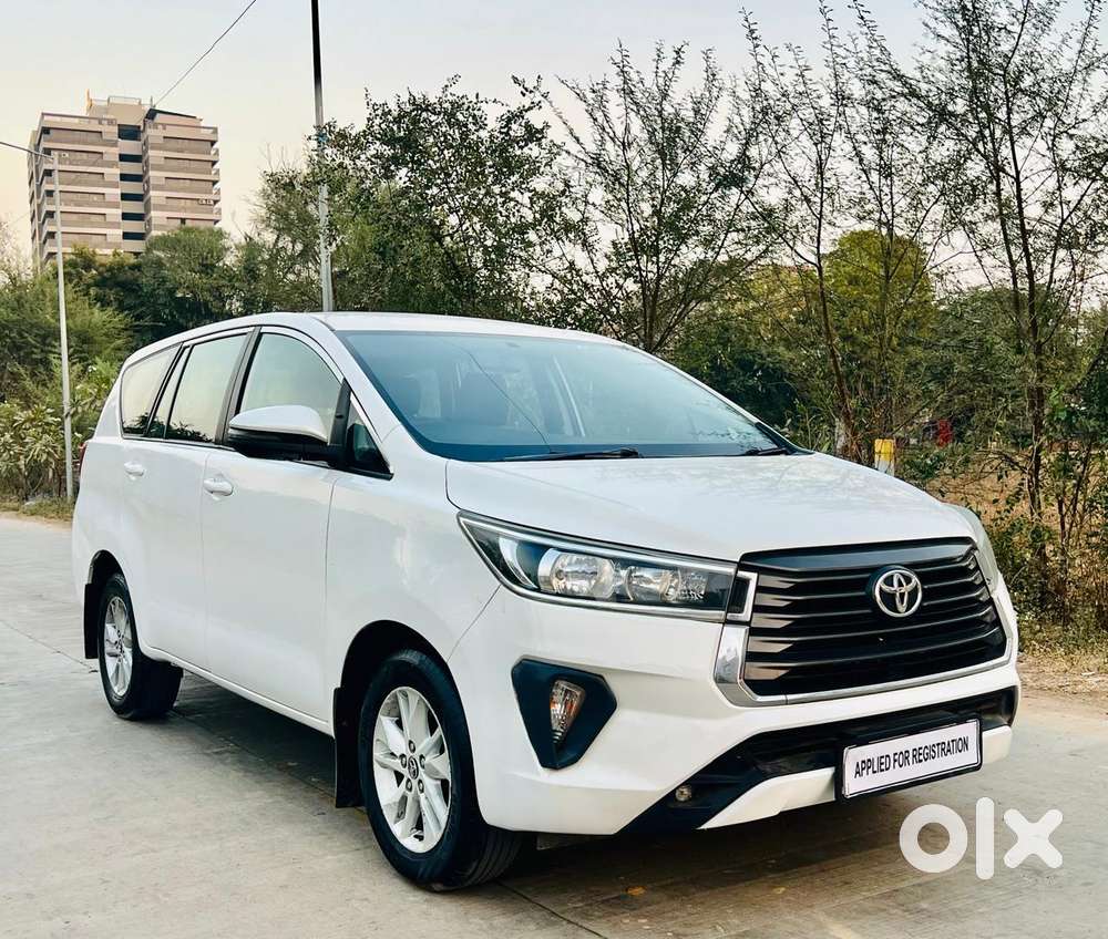 Toyota Innova Crysta